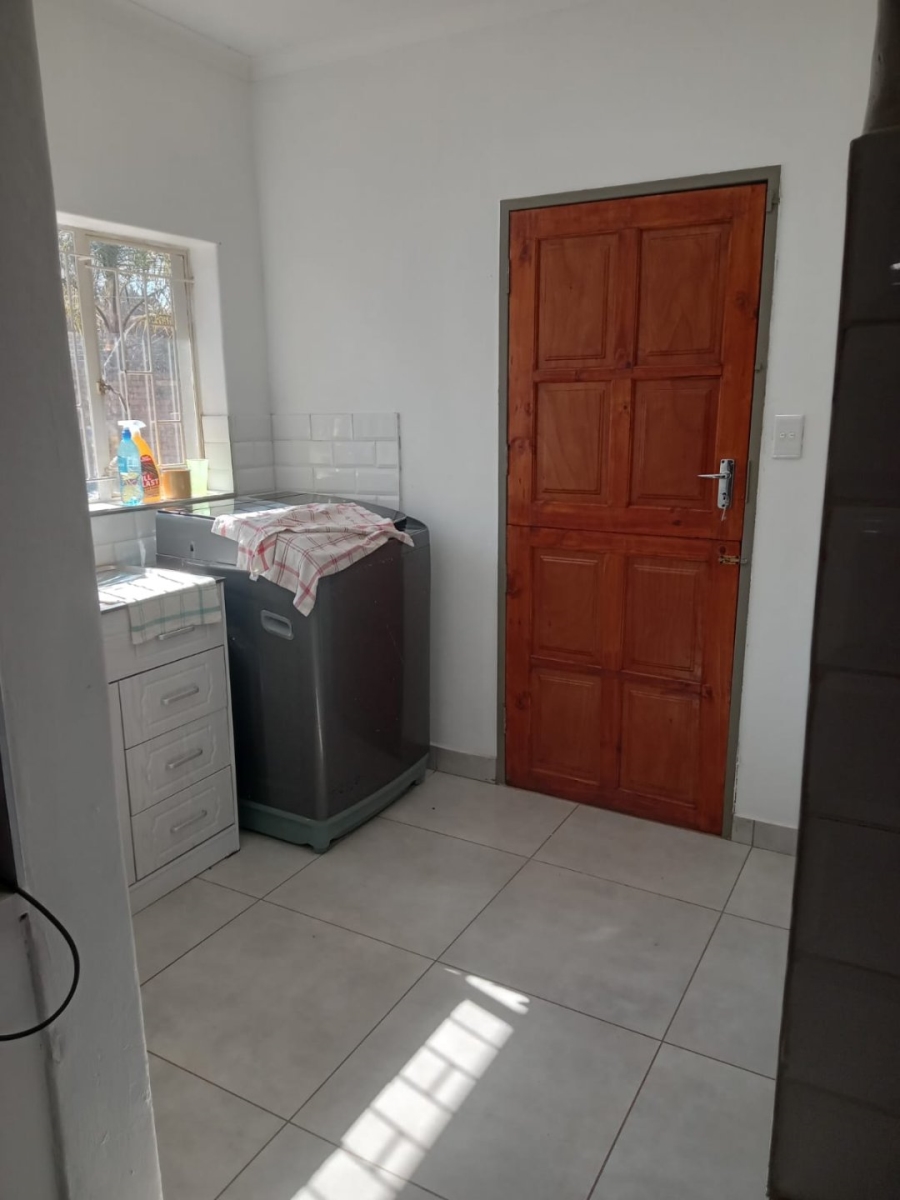 4 Bedroom Property for Sale in Flamwood North West
